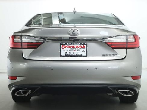 Used 2018 Lexus ES 350 w/ Premier Package FWD image 44