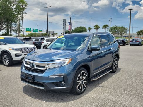 Used 2020 Honda Pilot Touring image 1