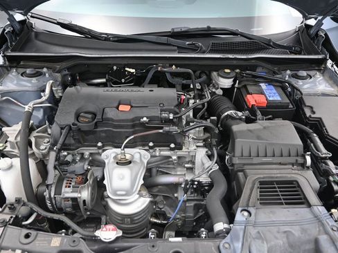 Used 2023 Honda Civic Sport image 12