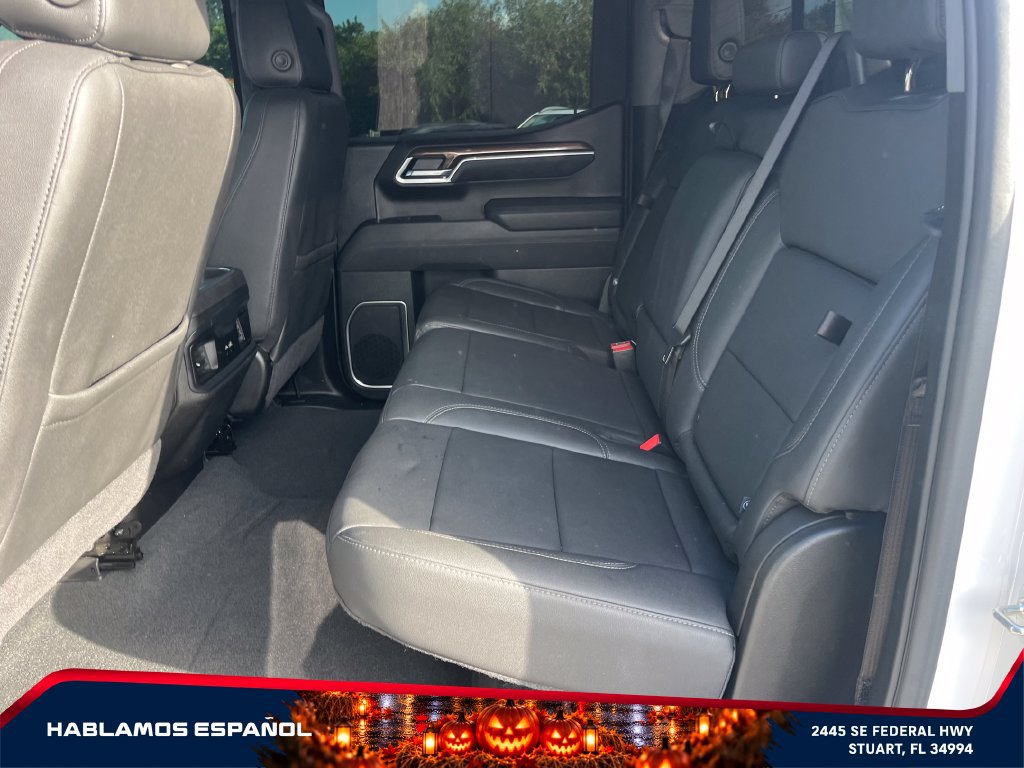 Certified 2025 Chevrolet Silverado 1500 RST w/ Redline Edition AWD/4WD image 11