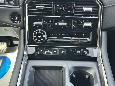 New 2026 Nissan Armada PRO-4X w/ Captain's Chari Seat Package AWD/4WD image 9