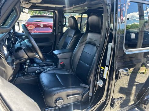 Certified 2022 Jeep Wrangler Unlimited Sahara w/ Cold Weather Group AWD/4WD image 9