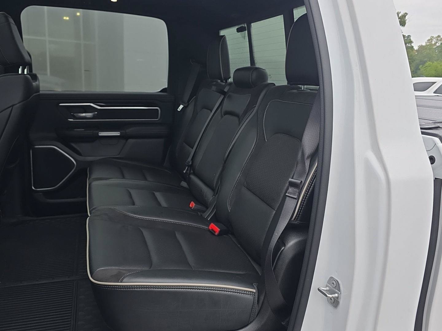 Used 2021 RAM 1500 Laramie w/ Sport Appearance Package AWD/4WD image 20