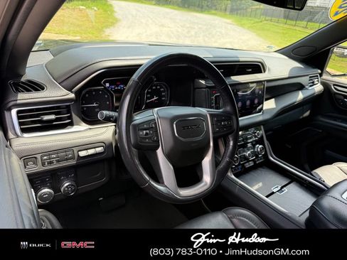 Used 2021 GMC Yukon Denali AWD/4WD image 4