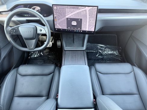 Used 2024 Tesla Model X Long Range image 65