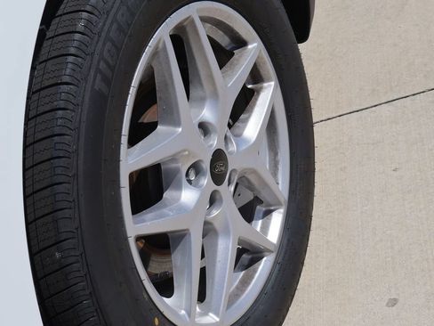 Certified 2023 Ford Edge SEL w/ Convenience Package AWD/4WD image 39