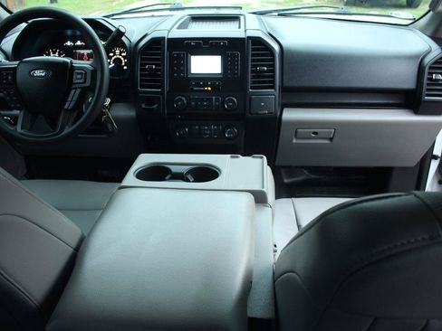 Used 2018 Ford F150 XL w/ Equipment Group 101A Mid RWD image 14
