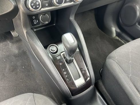 Used 2020 Nissan Kicks S FWD image 27