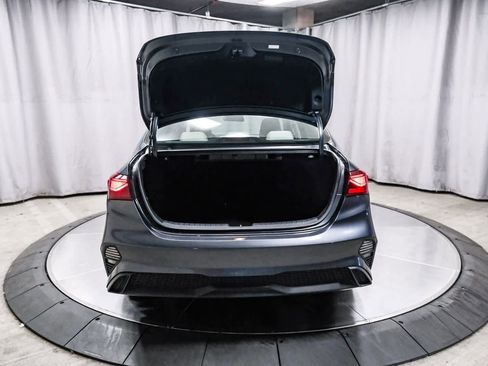 Used 2022 Kia Forte LXS image 27