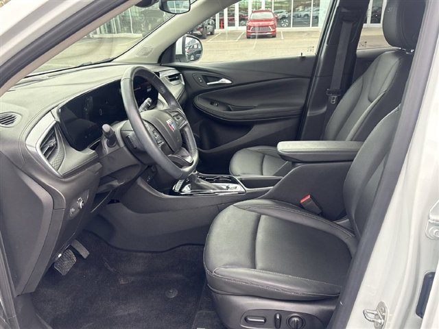 Certified 2024 Buick Encore GX Sport Touring w/ Comfort Package FWD image 18