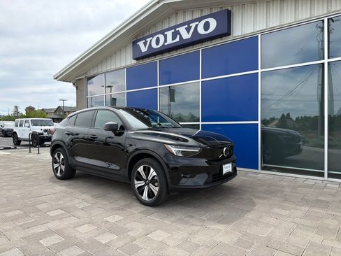 Used 2023 Volvo C40 P8 Recharge Plus AWD/4WD image 1