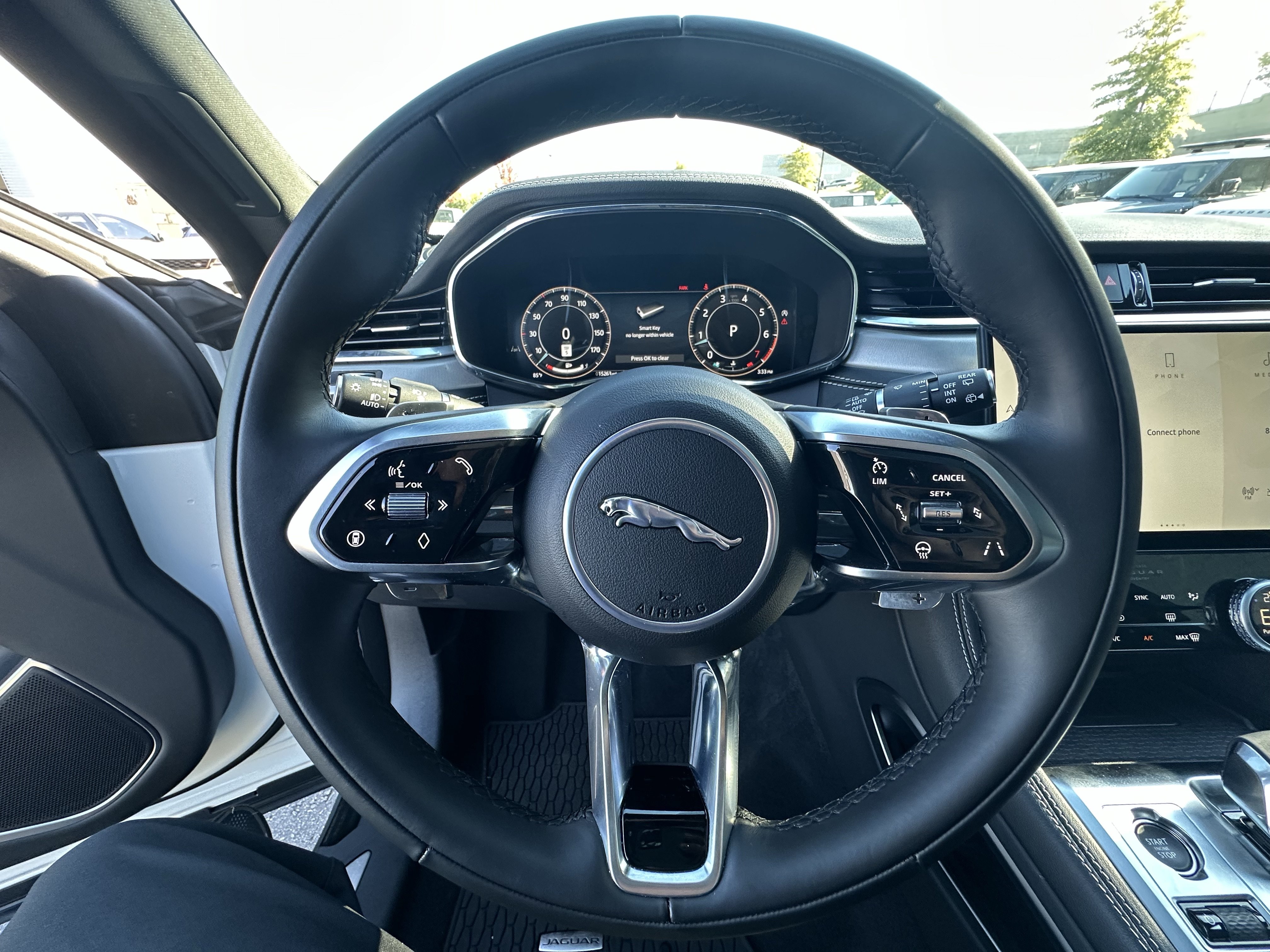 Certified 2026 Jaguar F-PACE R-Dynamic S AWD/4WD image 19