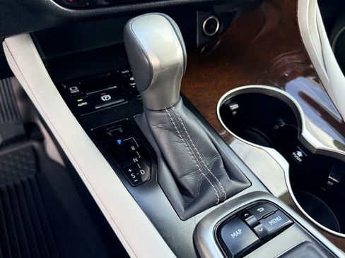 Used 2017 Lexus RX 350 FWD w/ Premium Package image 22