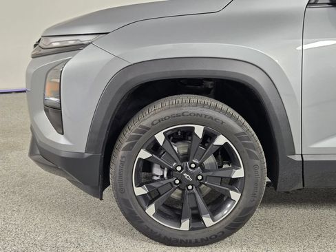 New 2026 Chevrolet Equinox RS w/ Convenience Package III FWD image 9