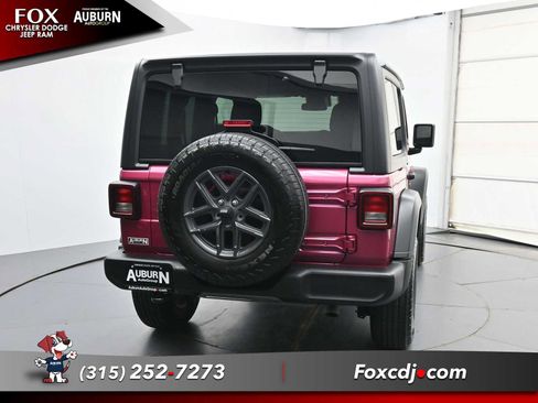 Used 2024 Jeep Wrangler Sport AWD/4WD image 4