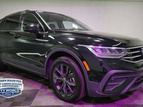 Used 2024 Volkswagen Tiguan Wolfsburg Edition AWD/4WD image 2