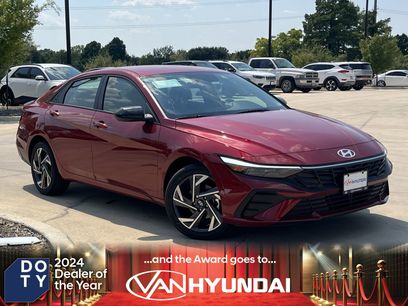 New 2025 Hyundai Elantra SEL w/ Cargo Package