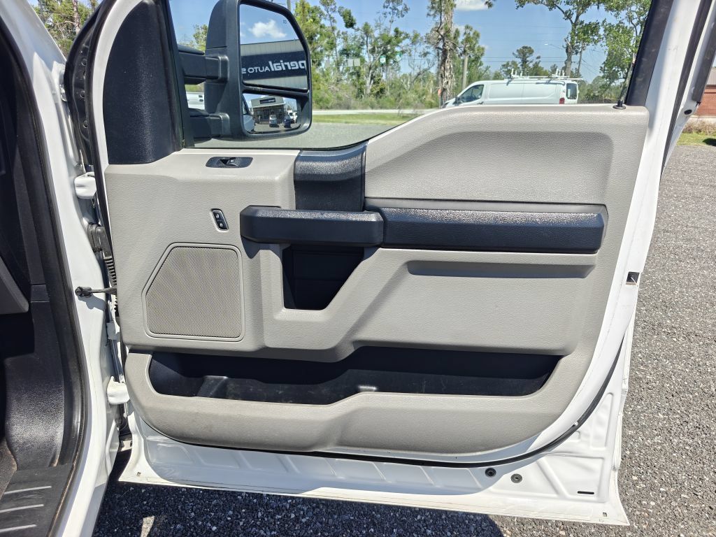 Used 2020 Ford F250 XL w/ Power Equipment Group RWD image 25
