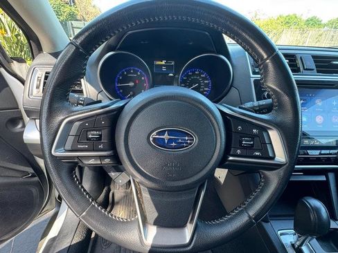 Used 2019 Subaru Outback 2.5i Premium image 14