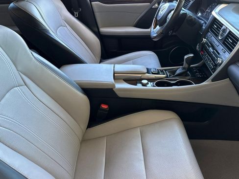 Used 2019 Lexus RX 350 AWD image 32