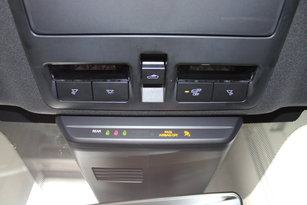 Used 2023 MAZDA MAZDA3 s FWD image 22