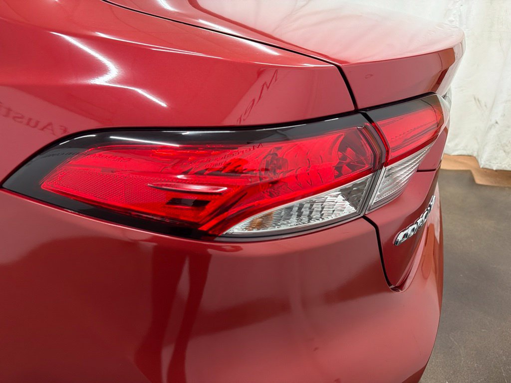 Used 2020 Toyota Corolla LE FWD image 9