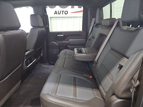 Used 2023 GMC Sierra 2500 Denali w/ Denali Ultimate Package image 18