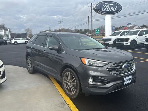 Used 2020 Ford Edge Titanium w/ Equipment Group 301A image 7