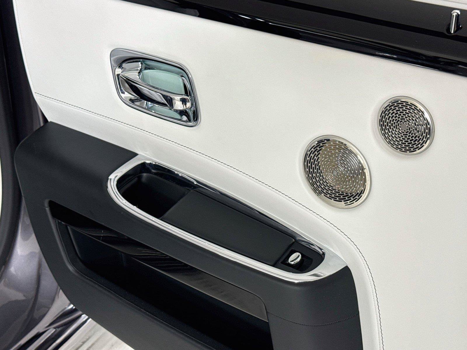 Used 2019 Rolls-Royce Ghost RWD image 26