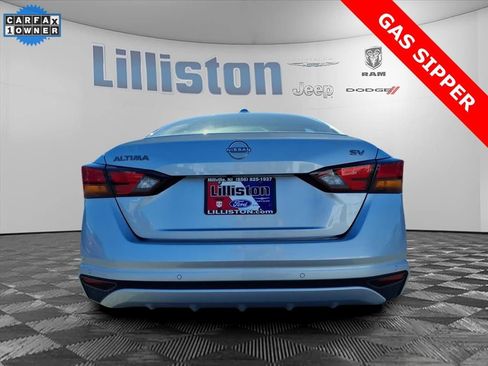 Used 2024 Nissan Altima 2.5 SV image 5