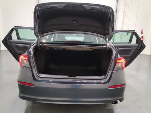Used 2024 Honda Civic Sport image 14