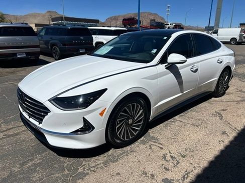 Used 2023 Hyundai Sonata Limited FWD image 5