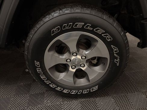 Used 2020 Jeep Wrangler Unlimited Sport S image 21