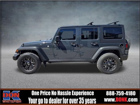 Used 2016 Jeep Wrangler Unlimited Rubicon w/ Connectivity Group AWD/4WD image 5