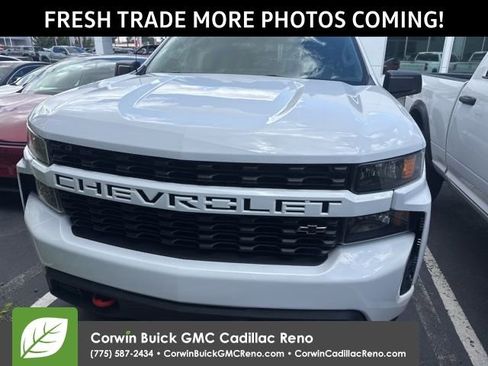 Used 2020 Chevrolet Silverado 1500 Custom w/ Custom Value Package AWD/4WD image 1