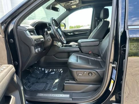 Used 2022 GMC Yukon XL Denali AWD/4WD image 22