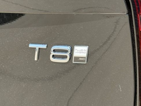 New 2026 Volvo XC90 T8 Plus w/ Protection Package AWD/4WD image 7