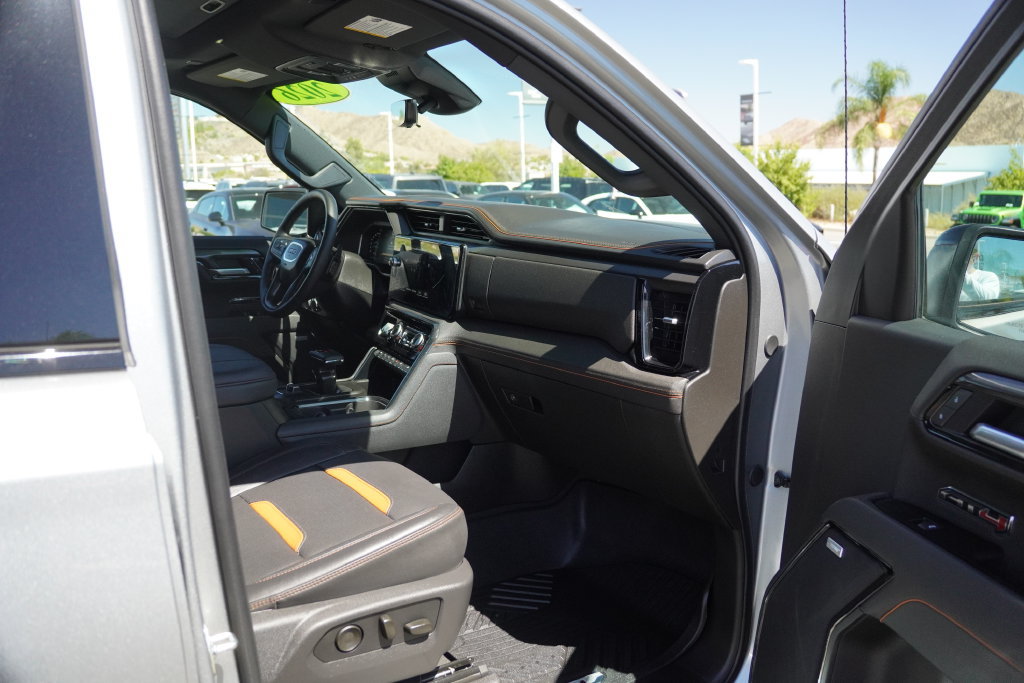 Used 2026 GMC Sierra 1500 AT4 w/ AT4 Premium Package AWD/4WD image 35
