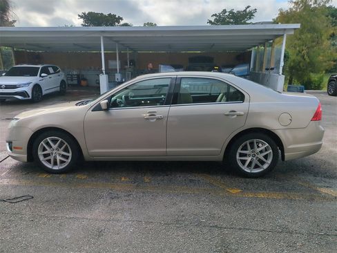 Used 2010 Ford Fusion SEL image 9