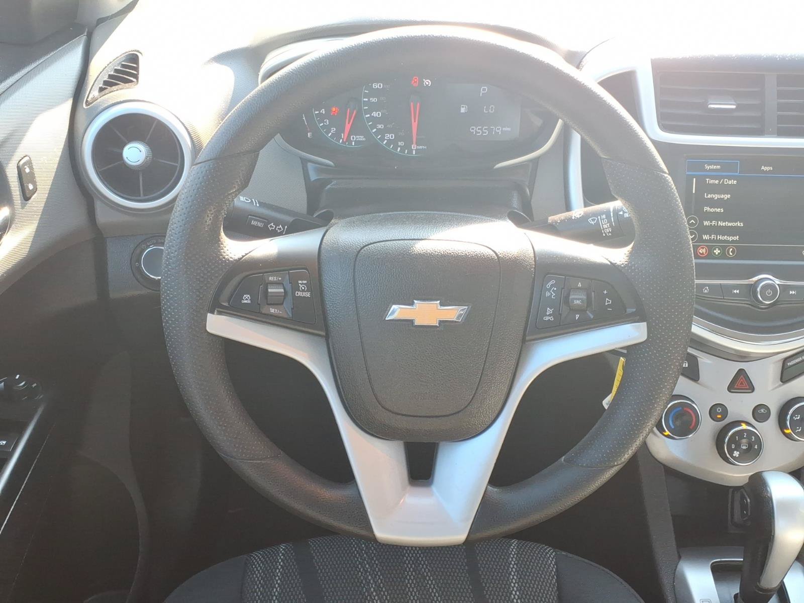 Used 2019 Chevrolet Sonic LT FWD image 5