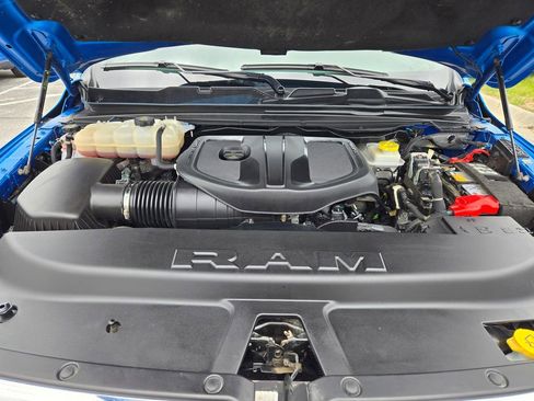 Used 2025 RAM 1500 Big Horn AWD/4WD image 28