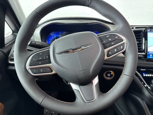 New 2026 Chrysler Pacifica Pinnacle image 35
