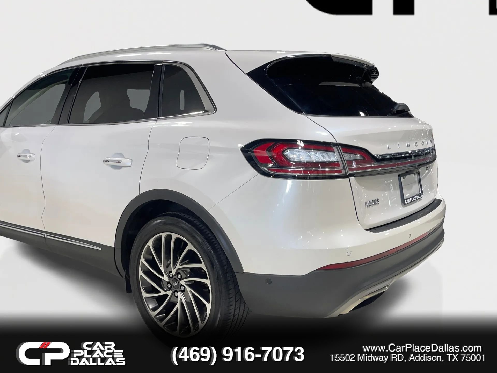 Used 2019 Lincoln Nautilus Reserve FWD image 9