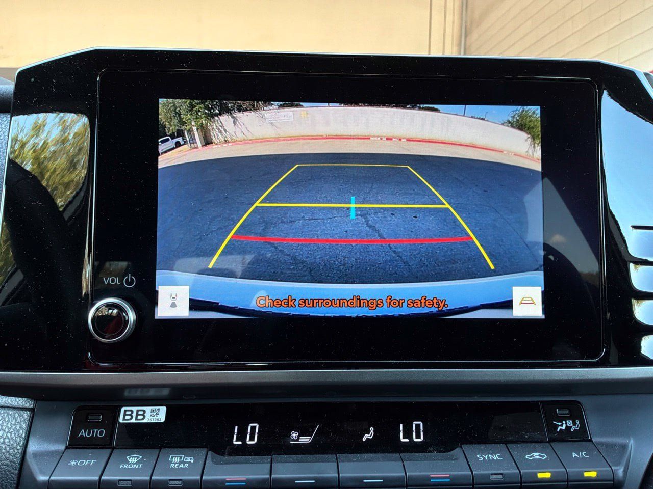Used 2026 Toyota Camry SE FWD image 33