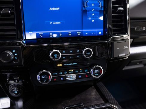 Used 2022 Ford F250 Lariat w/ Lariat Ultimate Package AWD/4WD image 41