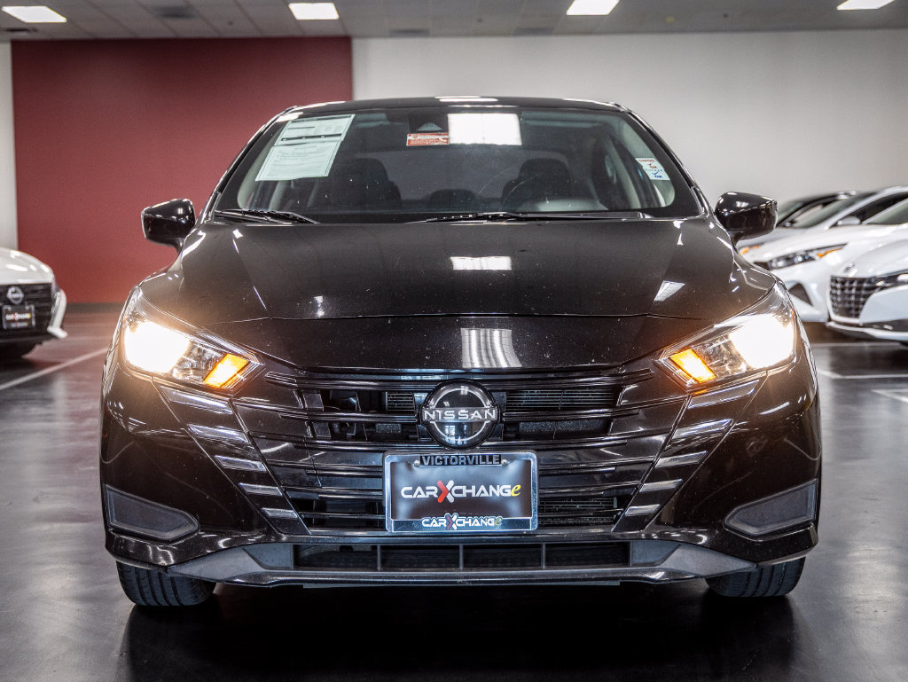 Used 2023 Nissan Versa SV FWD image 8
