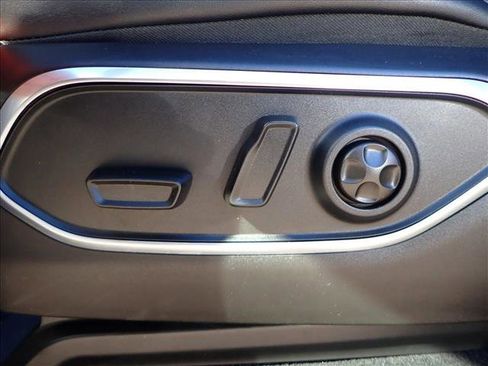 Used 2022 Jeep Wagoneer Series II image 13