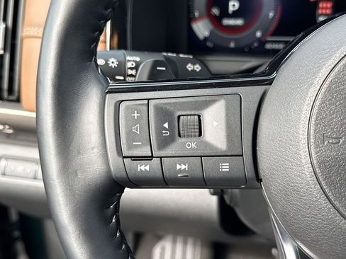 Used 2023 Nissan Pathfinder Platinum w/ Cargo Package image 26