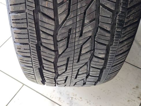 Used 2026 GMC Acadia Denali Ultimate w/ LPO, Floor Liner Package FWD image 11