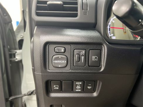 Used 2023 Toyota 4Runner TRD Off-Road Premium image 19